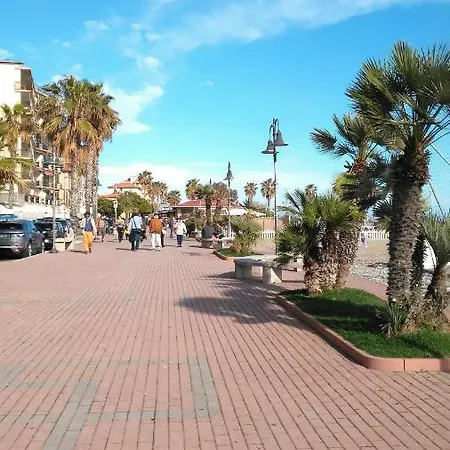 Lägenhet Casa Al Mare