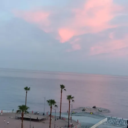 Casa Al Mare アパート ヴェンティミーリア
